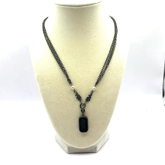 Gorgeous Signed EXTASIA Black Cameo Bead Pearl Necklace Triple Black Chain - Picture 2 of 14